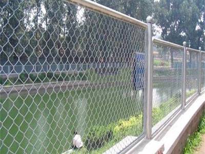 鋁包鋼護欄網(wǎng)圖片4