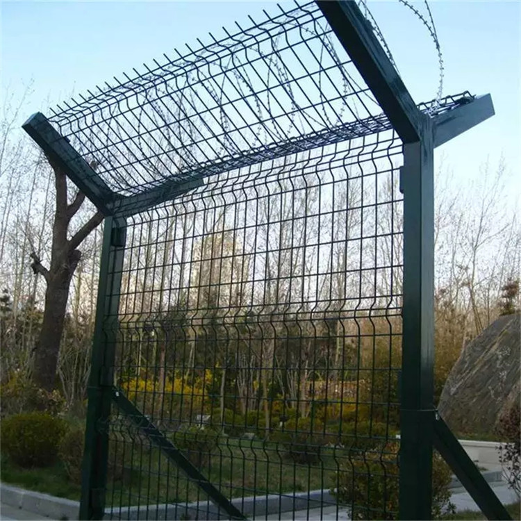 機(jī)場防衛(wèi)隔離網(wǎng)圖片2